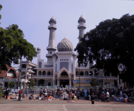 Detail Bangunan Masjid Agung Malang Dan Rahasia Air Sumbernya