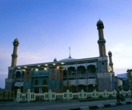 Masjid Agung Al Huda di Tembilahan