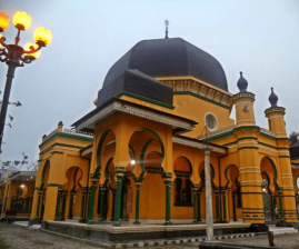 Masjid Tertua Al Osmani Medan Berkesan Budaya Melayu